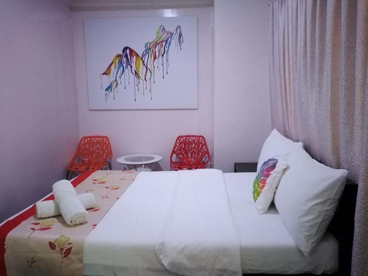 Halfway House Hostel Mactan Cebu Airport Мактан Экстерьер фото