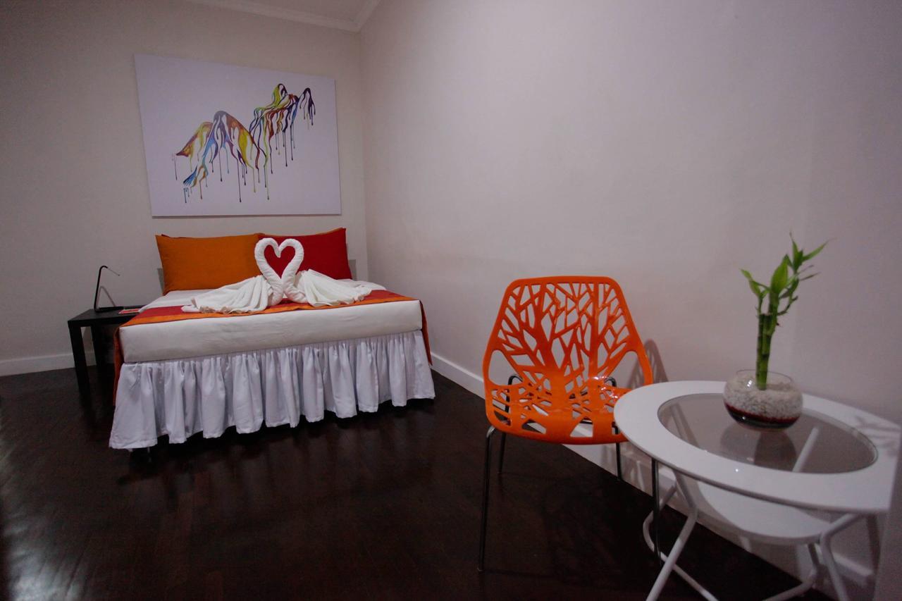Halfway House Hostel Mactan Cebu Airport Мактан Экстерьер фото